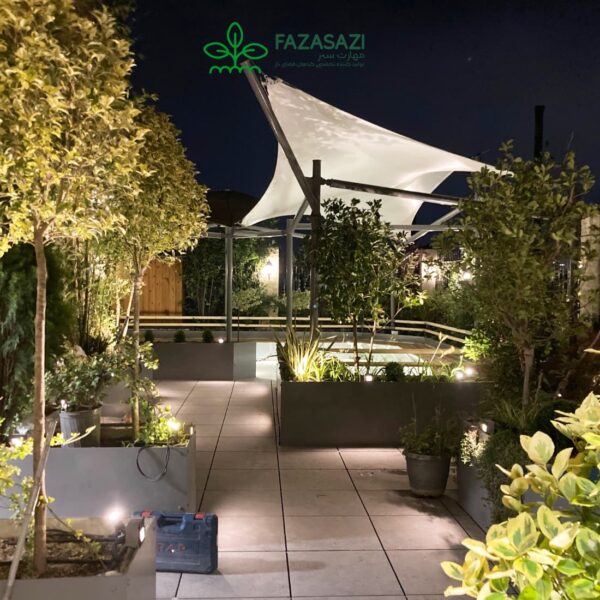 روف گاردن نمای شب